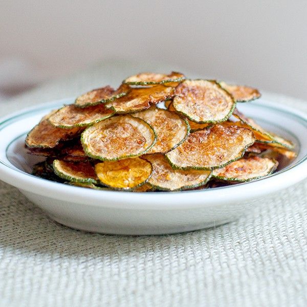 Low-Carb Baked Zucchini Chips