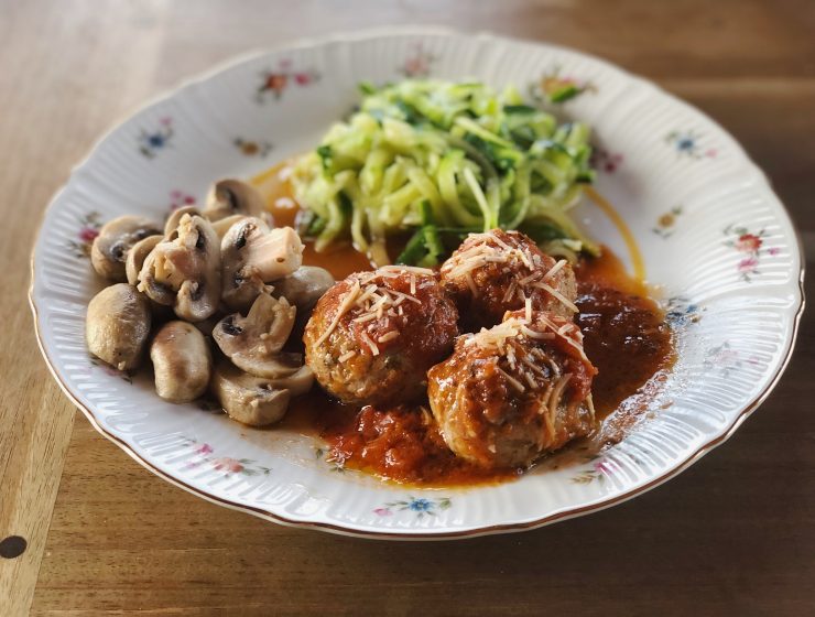 Pesto Turkey Meatballs