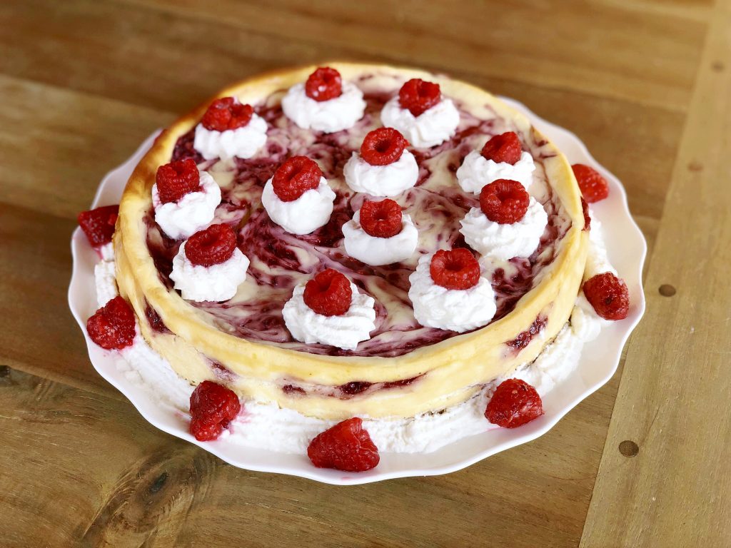 Keto Raspberry Swirl Cheesecake